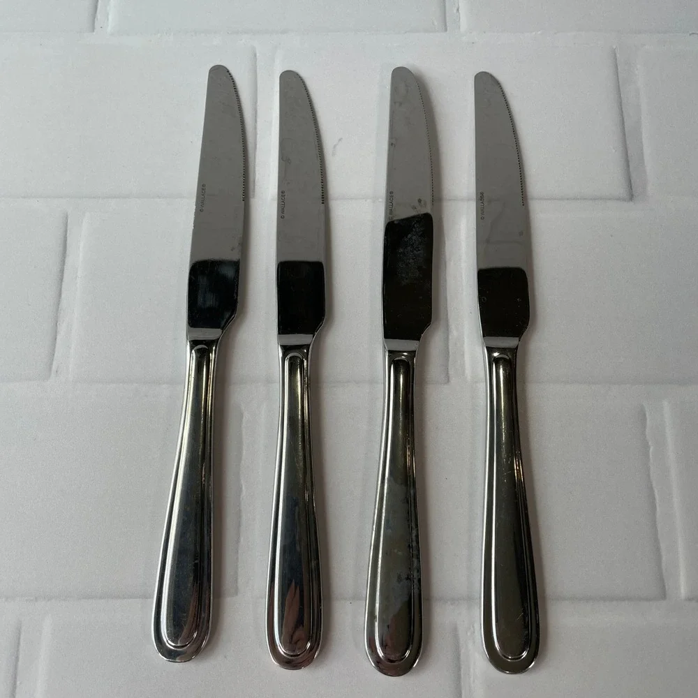 Wallace Stainless Steel Knives Set of 4 WAS255 Pattern Rounded Handle Serrated